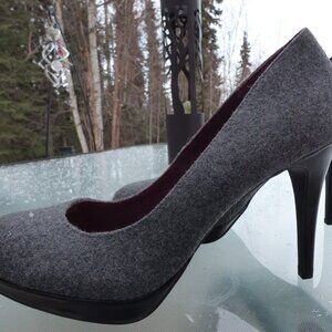CHRISTIAN SIRIANO GREY FELT LIKE FEELING HIGH HEELS GOTH WEDDING CLUB PARTY 9